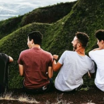 Bí ẩn đằng sau giấc mơ thấy bạn cũ